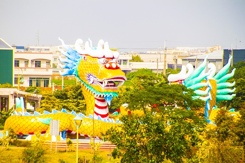 秀水龍騰公園雙龍搶珠5.jpg